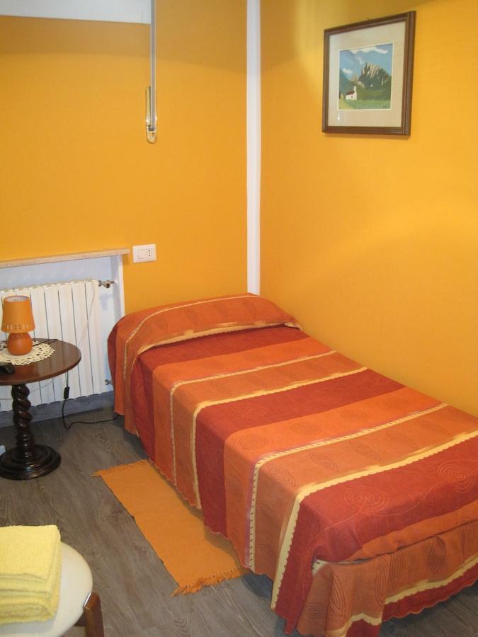 Bed&Breakfast lo Scrigno Polinago Habitación foto